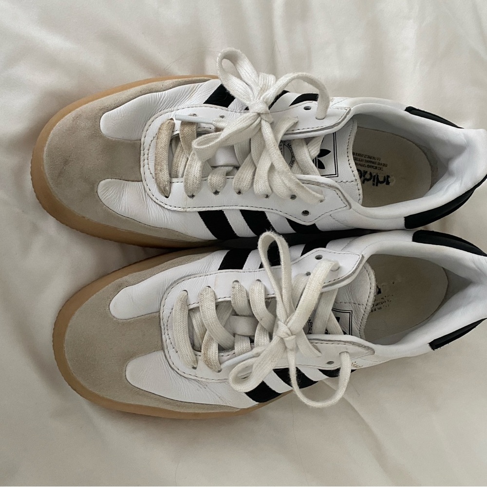 Adidas Sambas